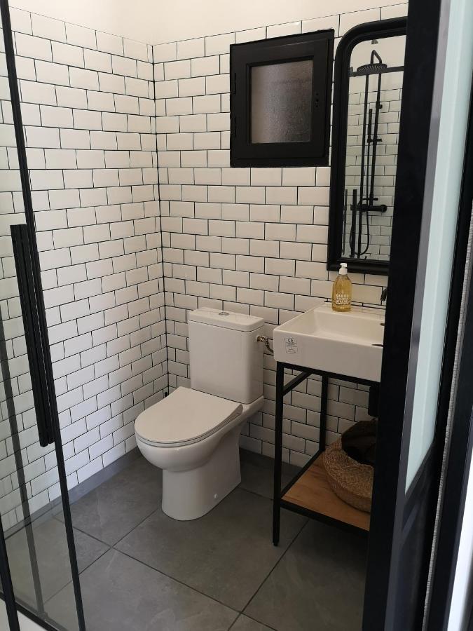 Apartmán Studio Style Industriel Barbaggio Exteriér fotografie